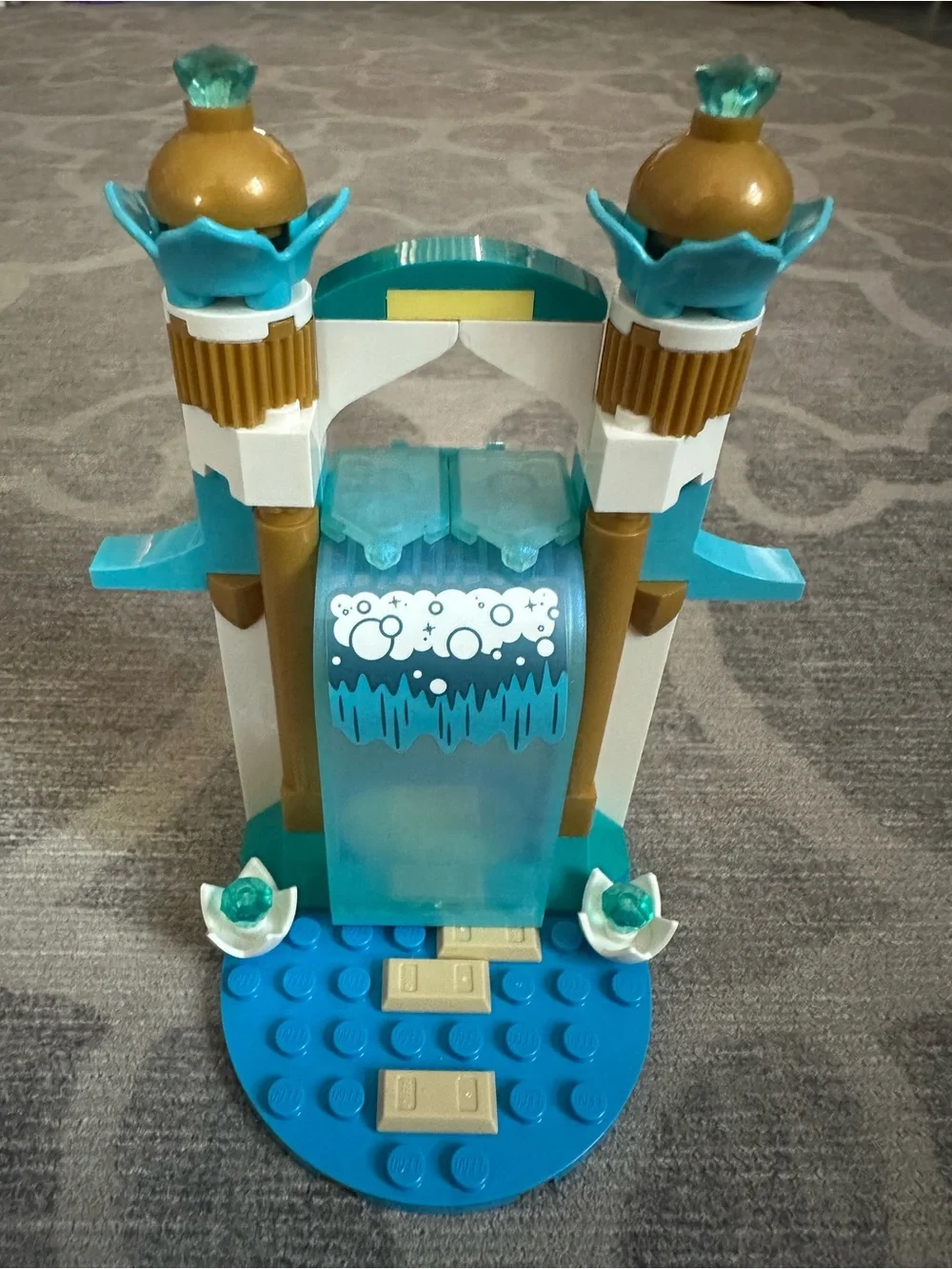LEGO Disney Raya & Sisu Dragon (43184) building set